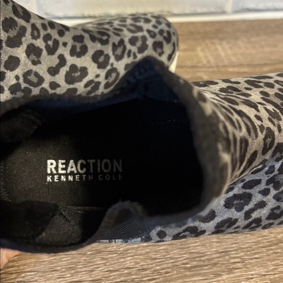 Kenneth Cole Leopard Print Women's Slip-On Sneakers Size 7 - Picture 7 of 10